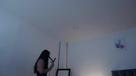 Snapshot of alyssia_wolds_1 chatting on 01/23/25, 01:02 alyssia wolds online show from 01/23/25, 01:02