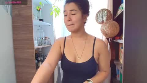 Snapshot of alyssia_wolds_1 chatting on 01/31/25, 05:42 alyssia wolds online show from 01/31/25, 05:42