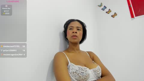 Snapshot of amaia_baez chatting on 03/05/25, 10:10 AMAIA online show from 03/05/25, 10:10