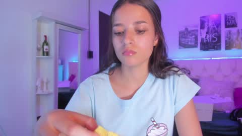 Snapshot of amaia_daniells chatting on 12/12/24, 06:03 B I A N C A online show from 12/12/24, 06:03