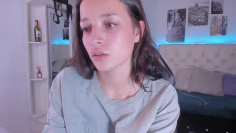 Snapshot of amaia_daniells chatting on 01/24/25, 07:19 B I A N C A online show from 01/24/25, 07:19