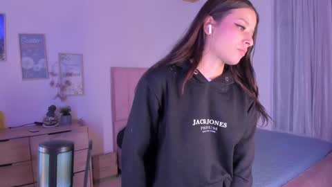 Snapshot of amaia_daniells chatting on 03/05/25, 03:08 B I A N C A online show from 03/05/25, 03:08