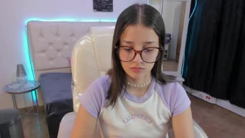 B I A N C A online show from 05/09/26, 09:42
