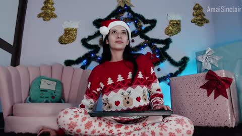 Amai  Sinclair  online show from 12/22/24, 06:06