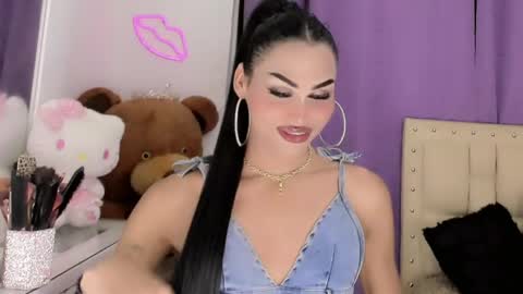 Snapshot of amal_baddel_ chatting on 05/17/26, 12:30 amal_baddel_ online show from 05/17/26, 12:30