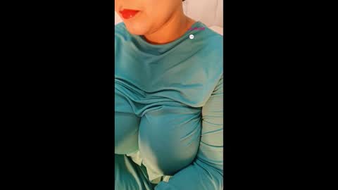 Snapshot of amalarabic2 chatting on 01/13/26, 11:37 amalarabic2 online show from 01/13/26, 11:37