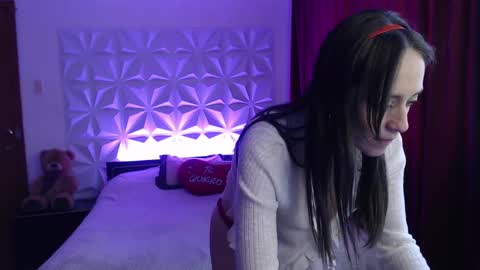 Amalett online show from 10/08/25, 01:20