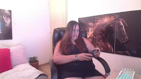 Snapshot of amalia_brunette chatting on 07/28/26, 07:50 AMALIA online show from 07/28/26, 07:50