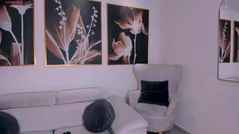 Snapshot of amalia_cruss chatting on 05/29/26, 08:29 Amalia cruss online show from 05/29/26, 08:29