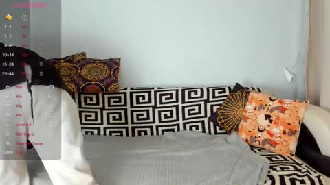 Amalia online show from 11/11/25, 07:41