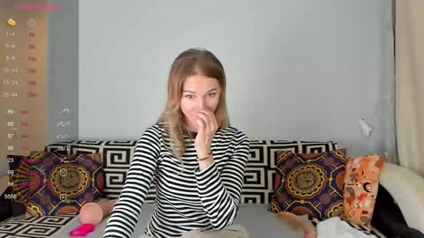 Amalia online show from 11/12/25, 08:15