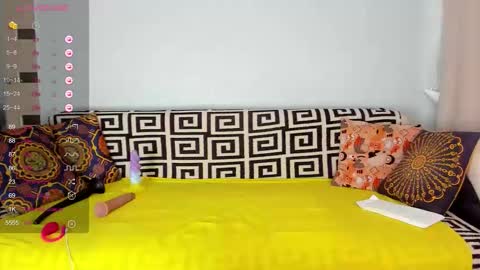 Amalia online show from 02/25/26, 08:13