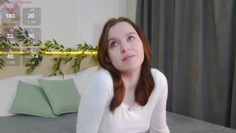 Amalia online show from 11/17/25, 01:06