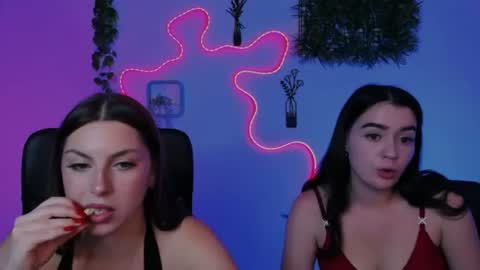 Snapshot of amalialowell chatting on 07/18/26, 07:17 Amalia online show from 07/18/26, 07:17