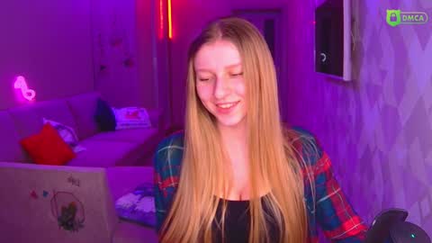 Snapshot of amaliaqueen999 chatting on 12/28/24, 02:53 Amalia online show from 12/28/24, 02:53