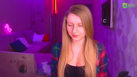 Snapshot of amaliaqueen999 chatting on 01/17/25, 03:11 Amalia online show from 01/17/25, 03:11