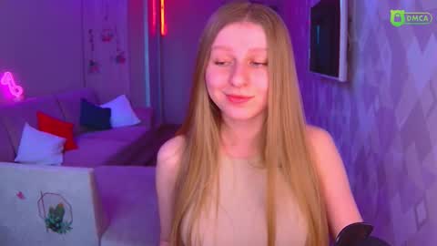 Snapshot of amaliaqueen999 chatting on 03/04/25, 01:59 Amalia online show from 03/04/25, 01:59