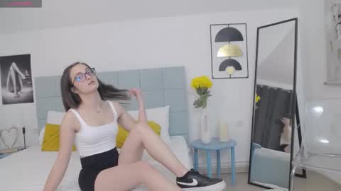 Amalia online show from 02/19/26, 08:38