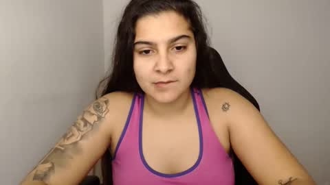 The queen of the biceps  online show from 01/09/25, 10:31