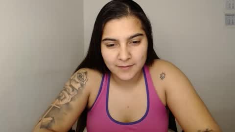 The queen of the biceps  online show from 02/06/25, 11:04