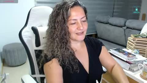  Amanda  online show from 10/08/25, 01:14