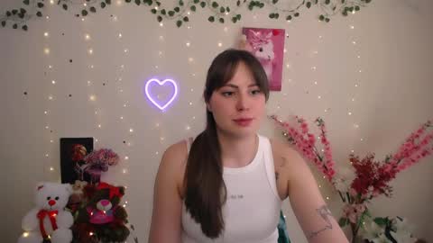 Snapshot of amanda_bright_ chatting on 05/07/26, 10:42 amanda_bright_ online show from 05/07/26, 10:42