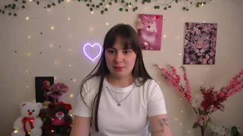 Snapshot of amanda_bright_ chatting on 05/12/26, 10:34 amanda_bright_ online show from 05/12/26, 10:34