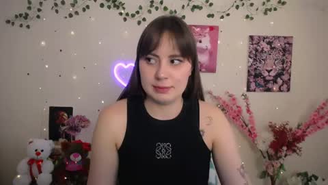 Snapshot of amanda_bright_ chatting on 05/15/26, 10:33 amanda_bright_ online show from 05/15/26, 10:33