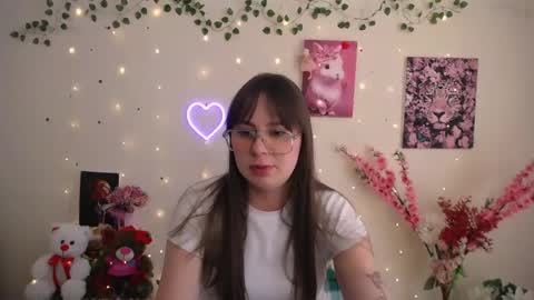 Snapshot of amanda_bright_ chatting on 05/22/26, 10:32 amanda_bright_ online show from 05/22/26, 10:32
