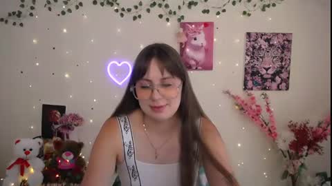 Snapshot of amanda_bright_ chatting on 06/30/26, 09:43 amanda_bright_ online show from 06/30/26, 09:43
