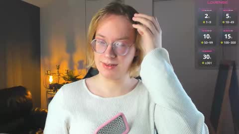 Hi im Amanda online show from 11/06/25, 07:20