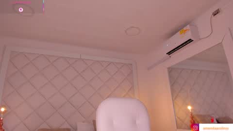 Snapshot of amanda_colin chatting on 09/11/25, 08:42 Amanda online show from 09/11/25, 08:42