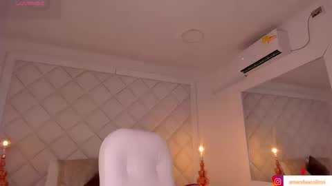 Snapshot of amanda_colin chatting on 09/15/25, 09:37 Amanda online show from 09/15/25, 09:37