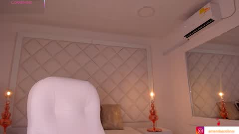 Snapshot of amanda_colin chatting on 09/17/25, 11:50 Amanda online show from 09/17/25, 11:50