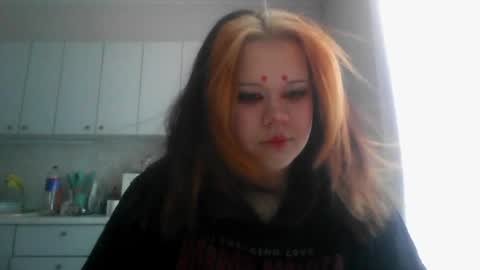 amanda_mia online show from 05/19/26, 07:04