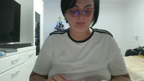 Anda .. online show from 12/17/25, 09:32