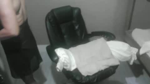 Snapshot of amanda_pinaymama chatting on 01/23/25, 11:36 amanda online show from 01/23/25, 11:36