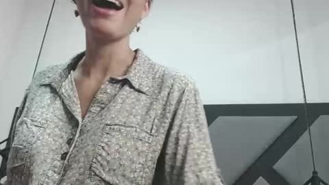 Snapshot of amanda_ramirez chatting on 05/14/26, 10:16 amanda_ramirez online show from 05/14/26, 10:16
