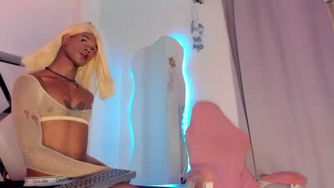 Snapshot of amandaa_fox_ chatting on 06/25/26, 06:12 amandaa_fox_ online show from 06/25/26, 06:12
