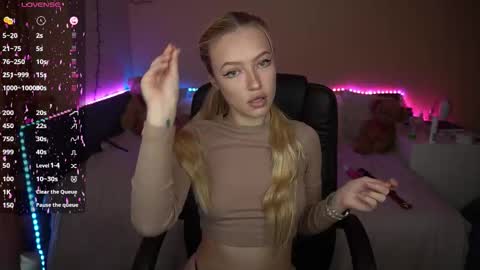 Amanda online show from 11/01/25, 06:59