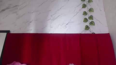 amandacanelacm101 online show from 12/18/25, 05:02