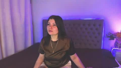 Snapshot of amandahoppe chatting on 07/04/26, 04:51 Amanda online show from 07/04/26, 04:51