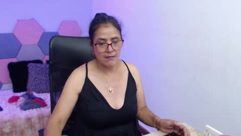 amandapeet online show from 11/10/25, 08:08