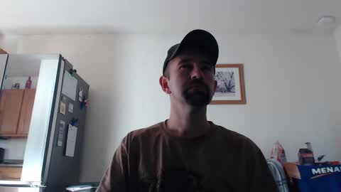 Snapshot of amandashusband123 chatting on 11/17/25, 03:18 amandashusband123 online show from 11/17/25, 03:18