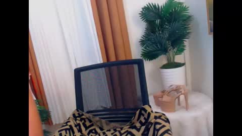 amandasmith91 online show from 02/16/26, 01:13