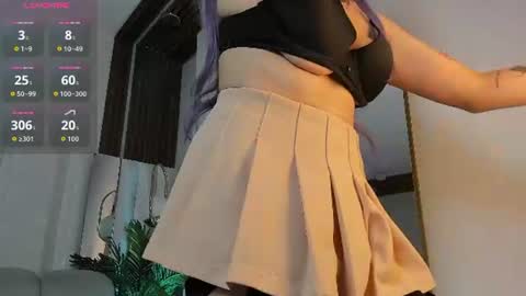 Snapshot of amara_lunee chatting on 07/09/26, 04:05 AMARA online show from 07/09/26, 04:05