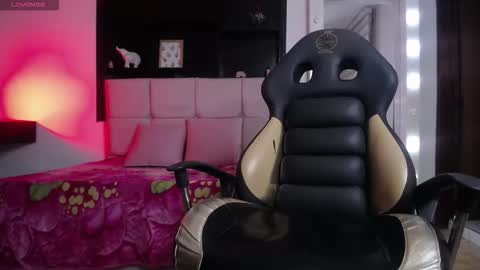 amara_sexy_ online show from 02/27/26, 08:31