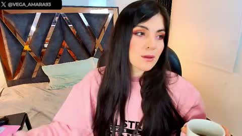 Amara Vega  online show from 11/22/25, 07:07