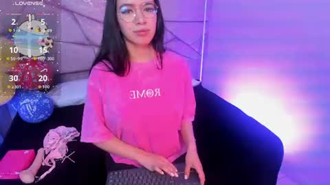 Snapshot of amara_velle chatting on 06/16/26, 01:03 amara velle online show from 06/16/26, 01:03