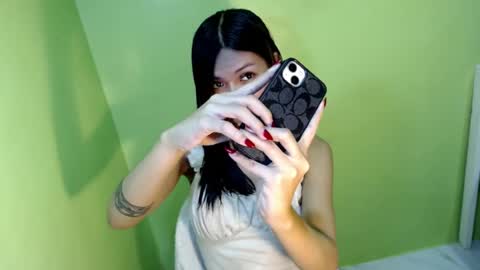 Snapshot of amarabellax chatting on 07/21/26, 11:40 BELLA online show from 07/21/26, 11:40